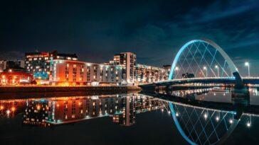Glasgow is a wonderfully dog friendly city with plenty of bars, restaurants, cafes, accommodations and attractions that can't wait to welcome your pooch!